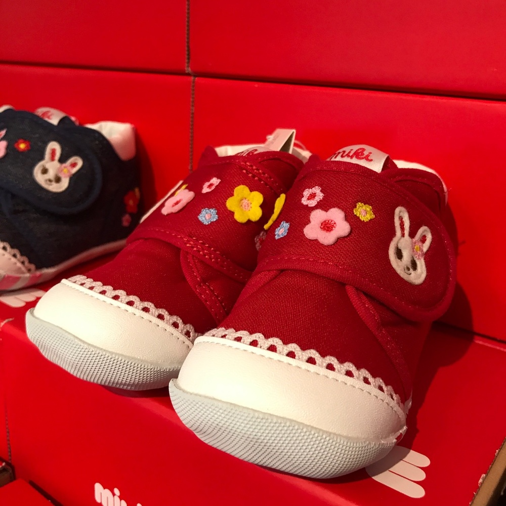 New! Miki House Logo Bunny Touch Strap Red Sneakers